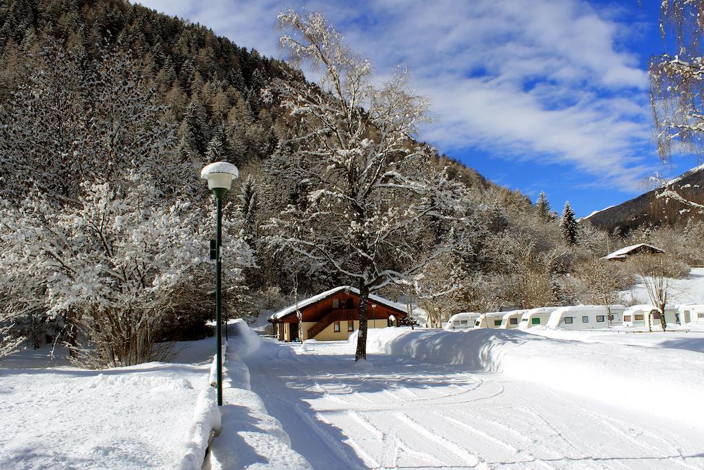 Chalet Presanella Temù Exterior foto